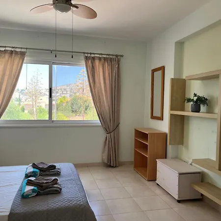Sunny Bliss Apartment *