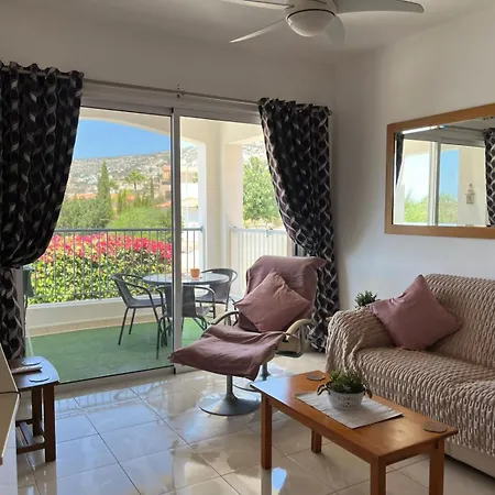 Sunny Bliss Apartment *